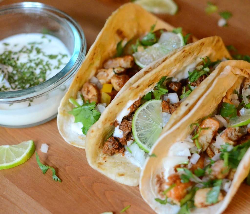 Texas Fish Place | restaurant | 12403 Veterans Memorial Dr, Houston, TX 77014, USA | 2817818375 OR +1 281-781-8375