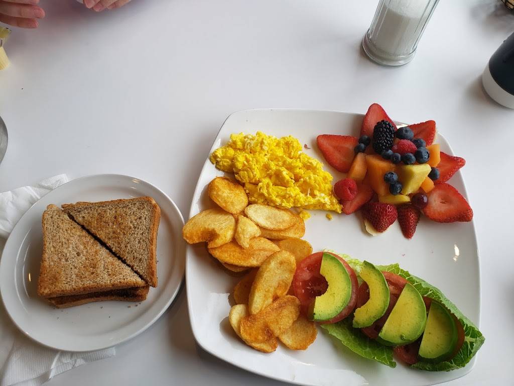 Crepe Castle Restaurant | restaurant | 1272 Simcoe St N, Oshawa, ON L1G 4X4, Canada | 9054040181 OR +1 905-404-0181