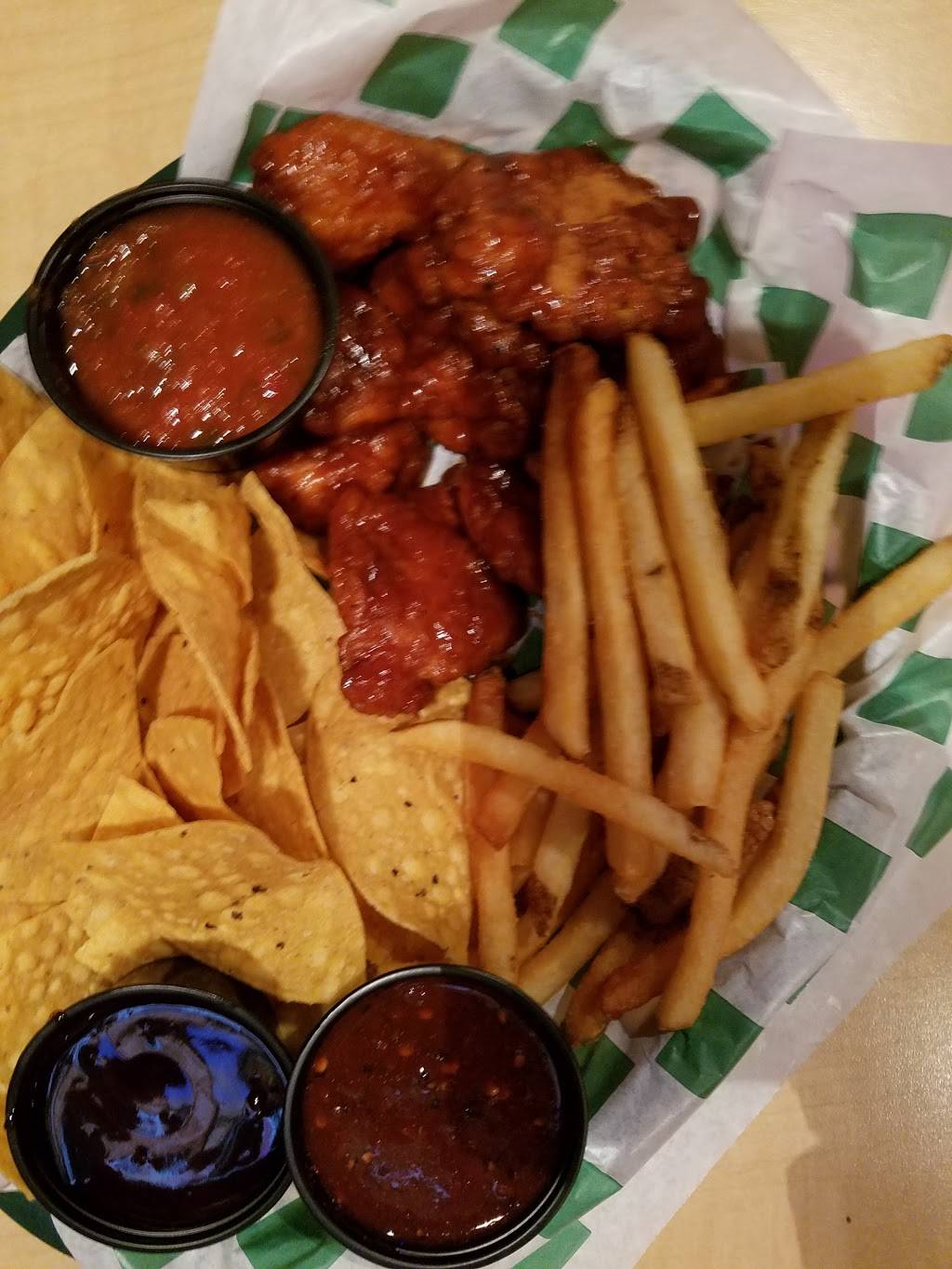 Beef O Bradys | restaurant | 3732 Darrow Rd, Stow, OH 44224, USA | 3306888200 OR +1 330-688-8200