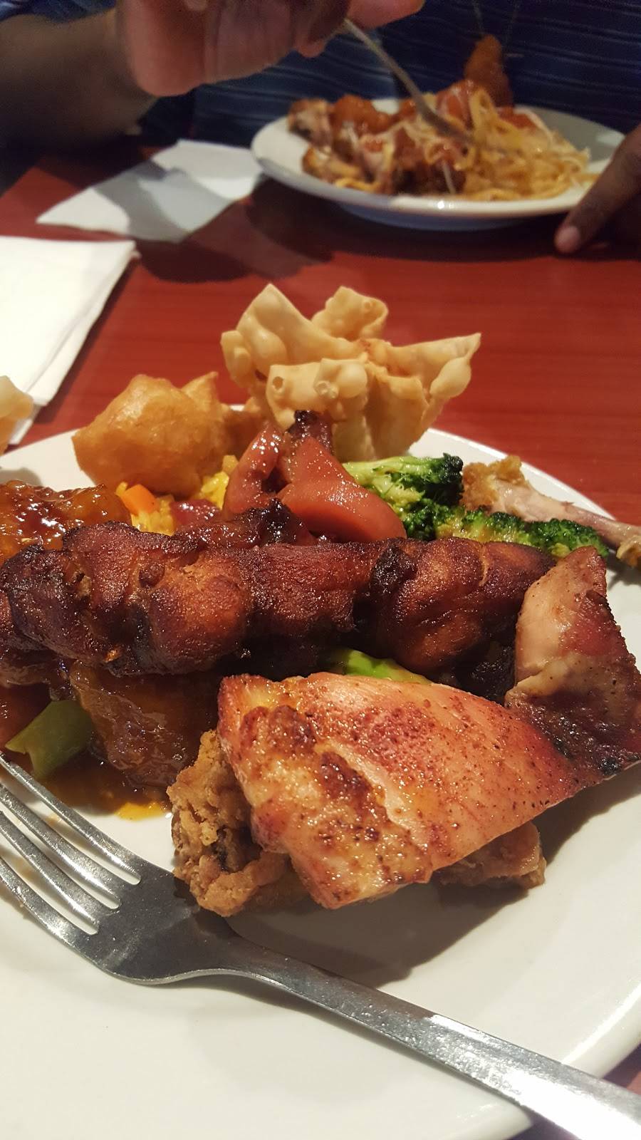 China Buffet | restaurant | 200 Southgate Square, Colonial Heights, VA 23834, USA | 8045204280 OR +1 804-520-4280