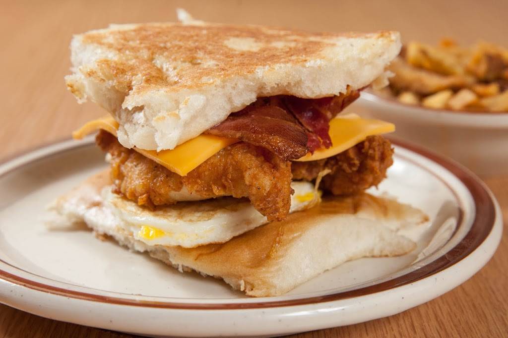 Tophers Rock N Roll Grill | restaurant | 3320 Hardy St, Hattiesburg, MS 39401, USA | 6012555035 OR +1 601-255-5035