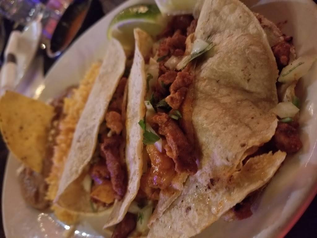 El Tradicional Mexican Restaurant and Cantina | restaurant | 1831 Tower Dr, Glenview, IL 60026, USA | 2244325380 OR +1 224-432-5380