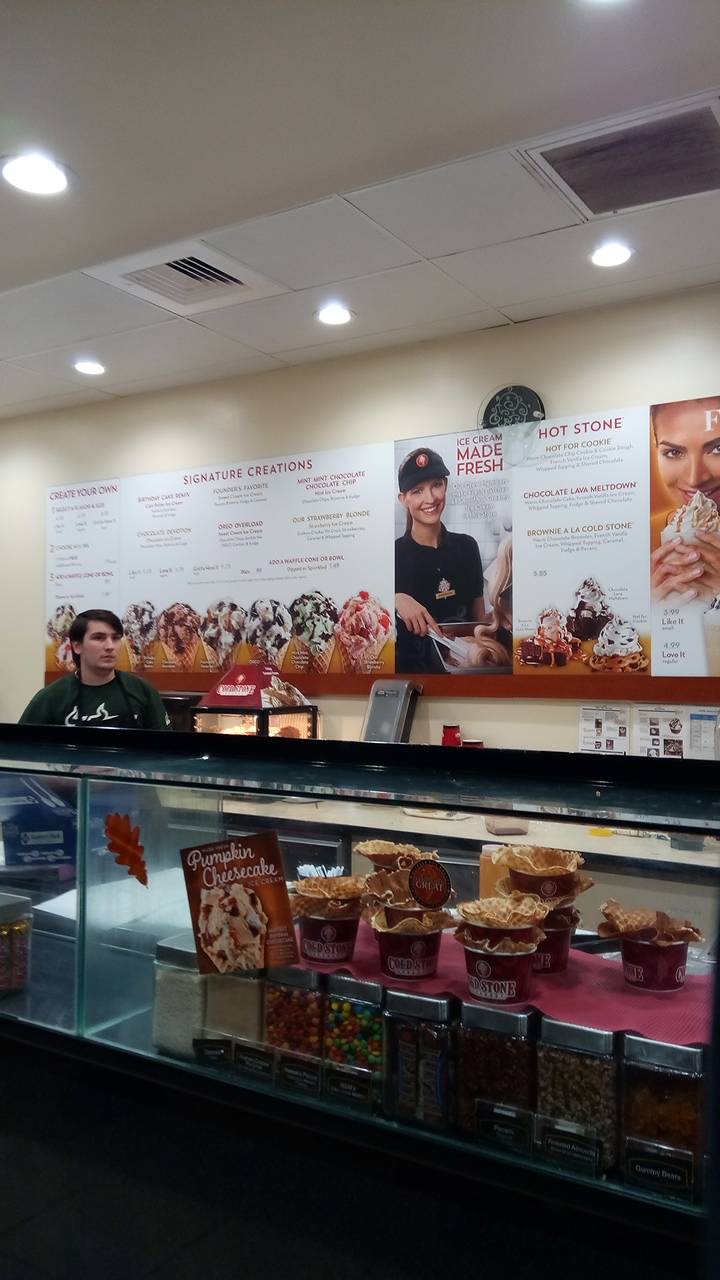 Cold Stone Creamery | bakery | 2774 E Fowler Ave, Tampa, FL 33612, USA | 8139750102 OR +1 813-975-0102