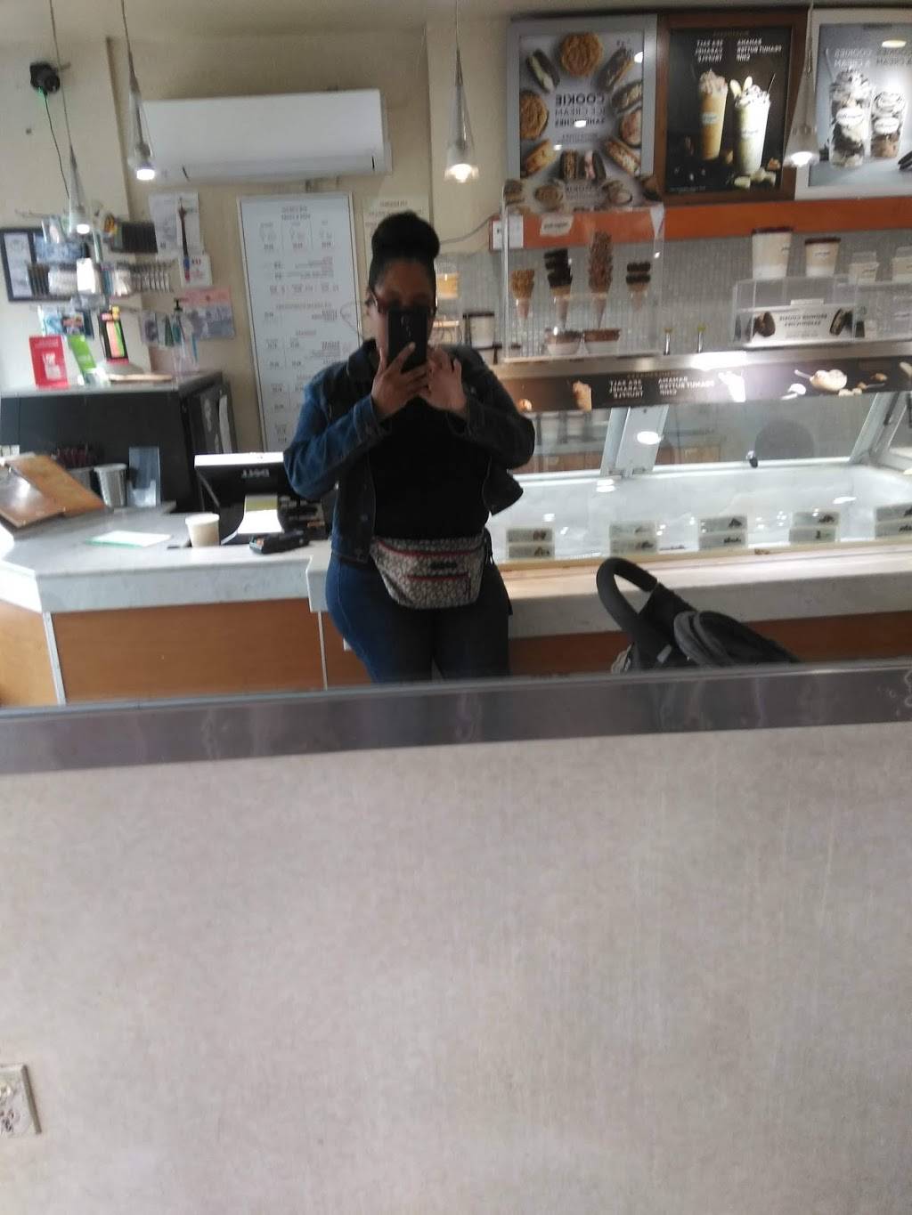 Haagen-Dazs | restaurant | 573 Grand Concourse, Bronx, NY 10451, USA | 6464637997 OR +1 646-463-7997