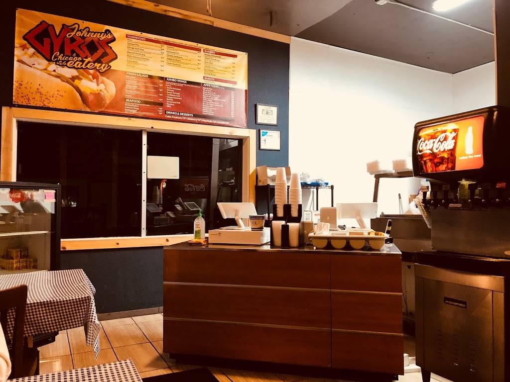 Johnnys Gyros | restaurant | 2230, 827 W Main St, Red Wing, MN 55066, USA | 6513889835 OR +1 651-388-9835