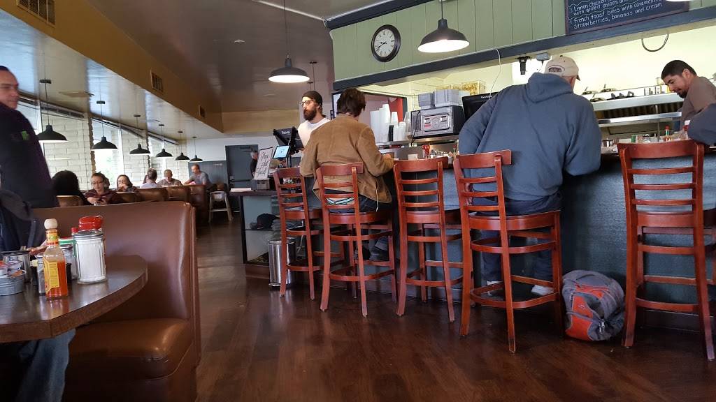 Cajun Kitchen | restaurant | 901 Chapala St, Santa Barbara, CA 93101, USA | 8059651004 OR +1 805-965-1004