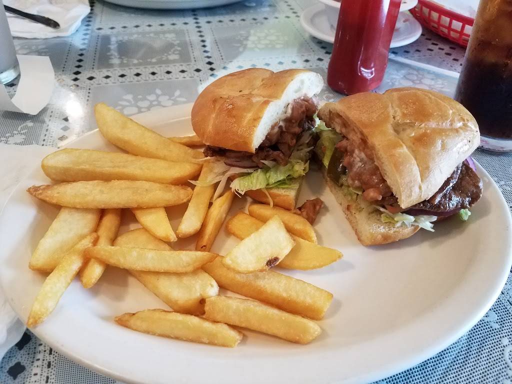 Robertos Restaurant | restaurant | 200 D St, Wheatland, CA 95692, USA | 5306332474 OR +1 530-633-2474