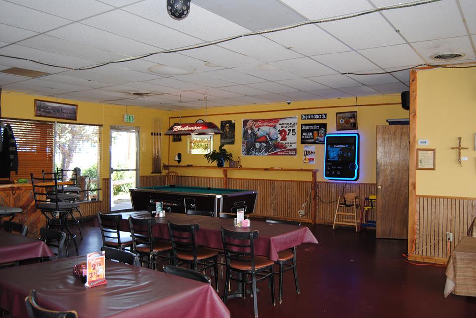 Viktorios Pizzeria and Full Service Bar | restaurant | 4490 Bent Brothers Blvd, Colorado City, CO 81019, USA | 7196764455 OR +1 719-676-4455