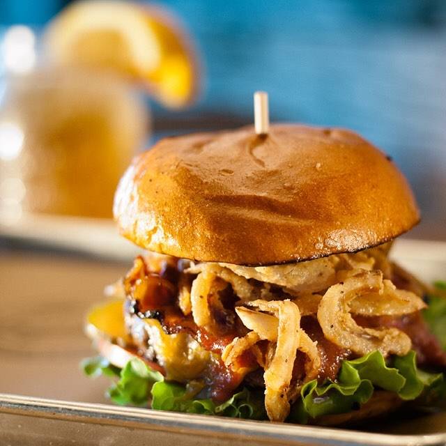 Haystack Burgers & Barley | restaurant | 3838 Oak Lawn Ave #175, Dallas, TX 75219, USA | 2143777802 OR +1 214-377-7802