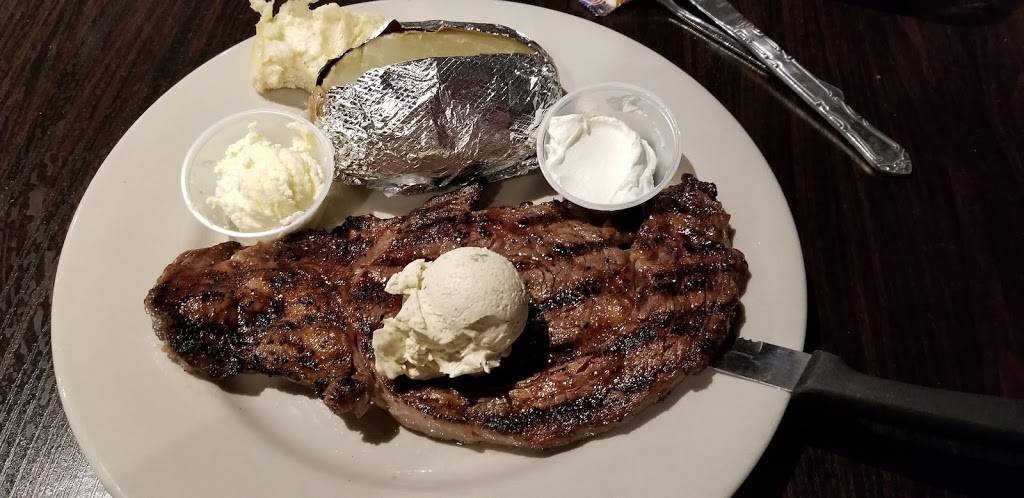 Sweet Carolines | restaurant | 100 N 7th St, Owensville, MO 65066, USA | 5734377774 OR +1 573-437-7774