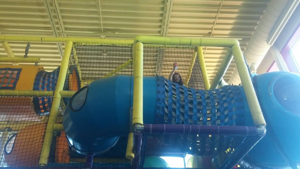 Couche-Tard | meal takeaway | 690 Boulevard Saint-Joseph, Drummondville, QC J2C 2C1, Canada | 8194770490 OR +1 819-477-0490