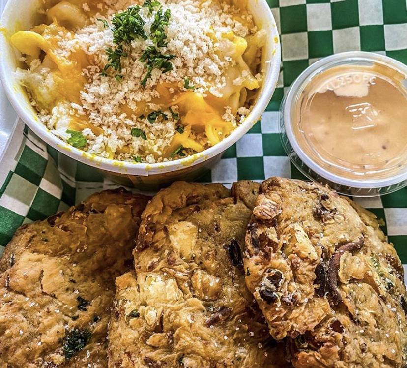 A Rare Poe Boy | restaurant | 7800 Amelia Rd, Houston, TX 77055, USA | 5047771220 OR +1 504-777-1220