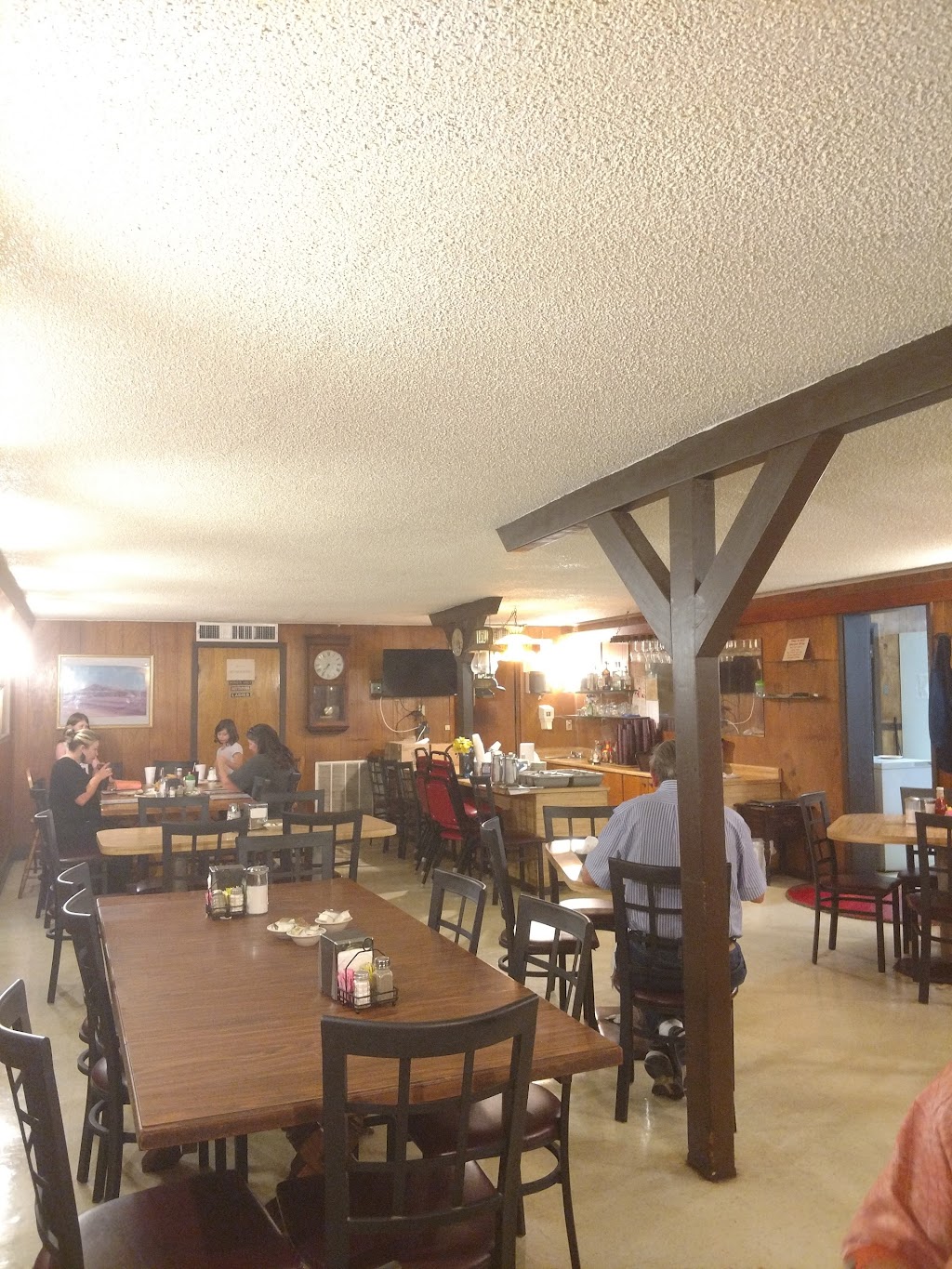 Dun Bar East Restaurant | restaurant | 1728 Pulliam, Bus US Highway 67-J, San Angelo, TX 76905, USA | 3256558780 OR +1 325-655-8780