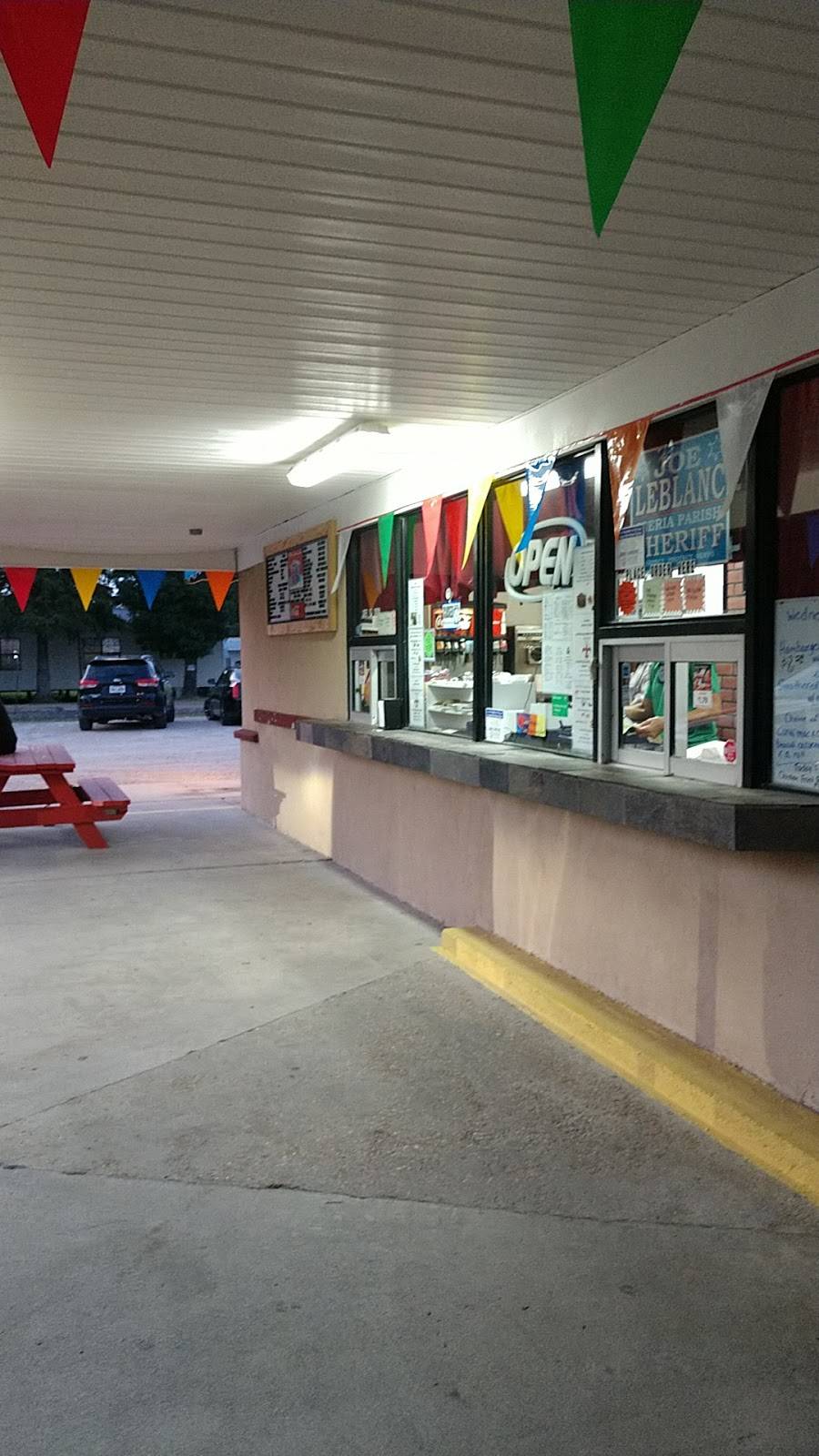 A-Bears Diner | restaurant | 1218 W Main St, New Iberia, LA 70560, USA | 3373656503 OR +1 337-365-6503