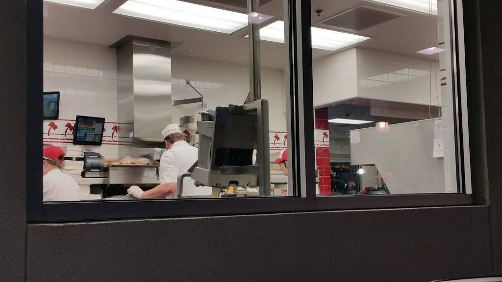 In-N-Out Burger | restaurant | 3715 Constitution Dr, West Valley City, UT 84119, USA | 8007861000 OR +1 800-786-1000