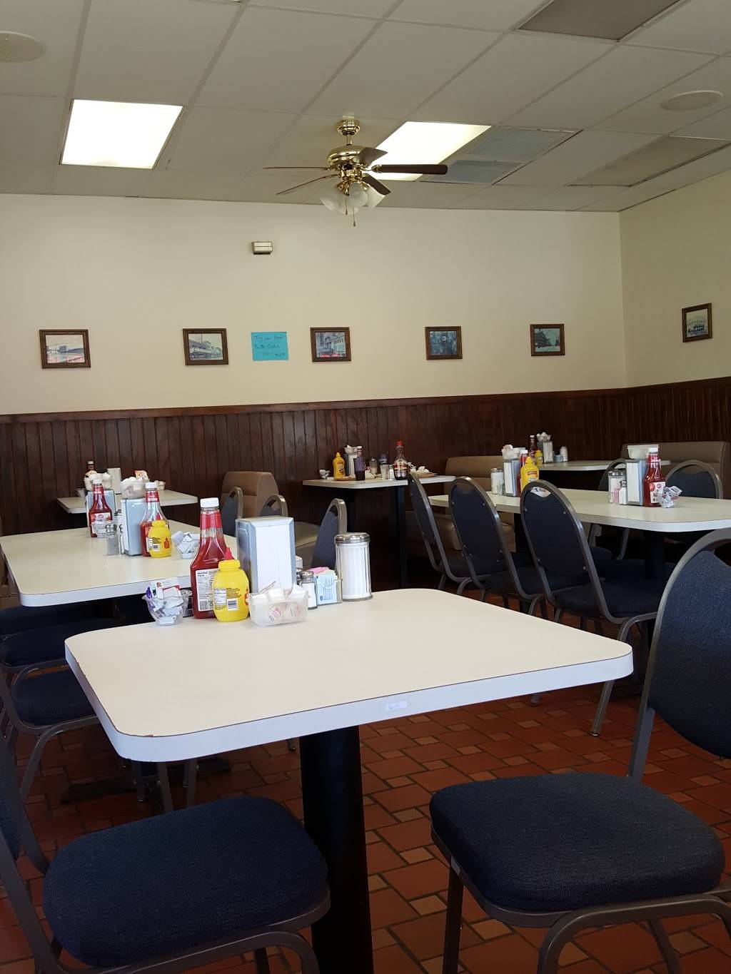 Homestyle Cafe | restaurant | 1144 N 9th St, Springfield, IL 62702, USA | 2175255800 OR +1 217-525-5800