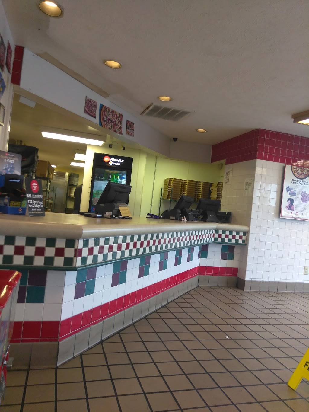 Pizza Hut | restaurant | 8932 E 38th St, Indianapolis, IN 46226, USA | 3178989988 OR +1 317-898-9988