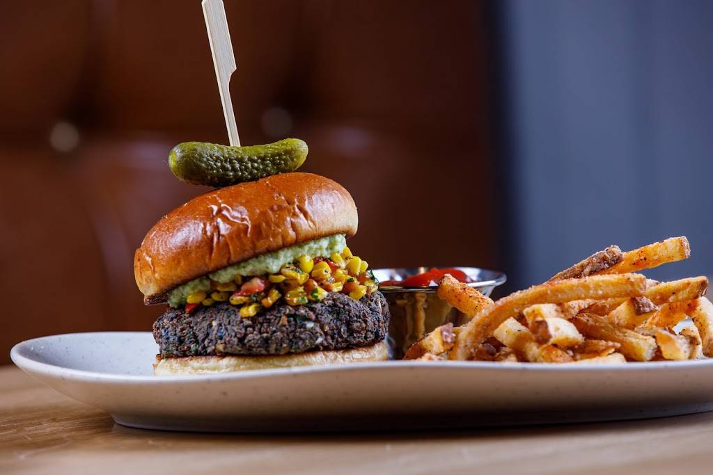 Poke The Bear Bar & Grill - Hotel Northland - Green Bay | restaurant | 304 N Adams St, Green Bay, WI 54301, USA | 9207702433 OR +1 920-770-2433