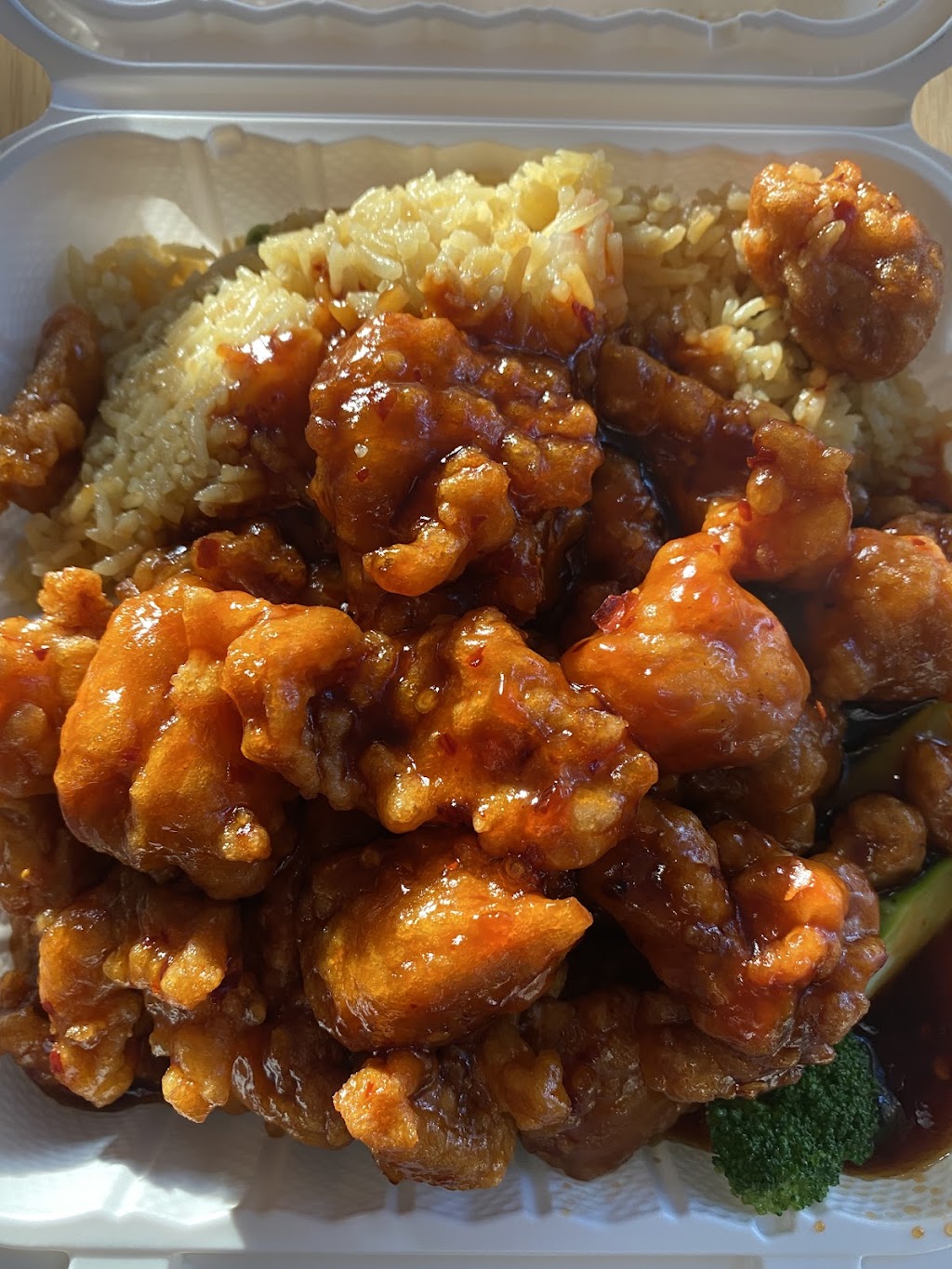 Chopsticks Chinese Cuisine | restaurant | 5712 Ogeechee Rd Suite A, Savannah, GA 31405, USA | 9127773130 OR +1 912-777-3130