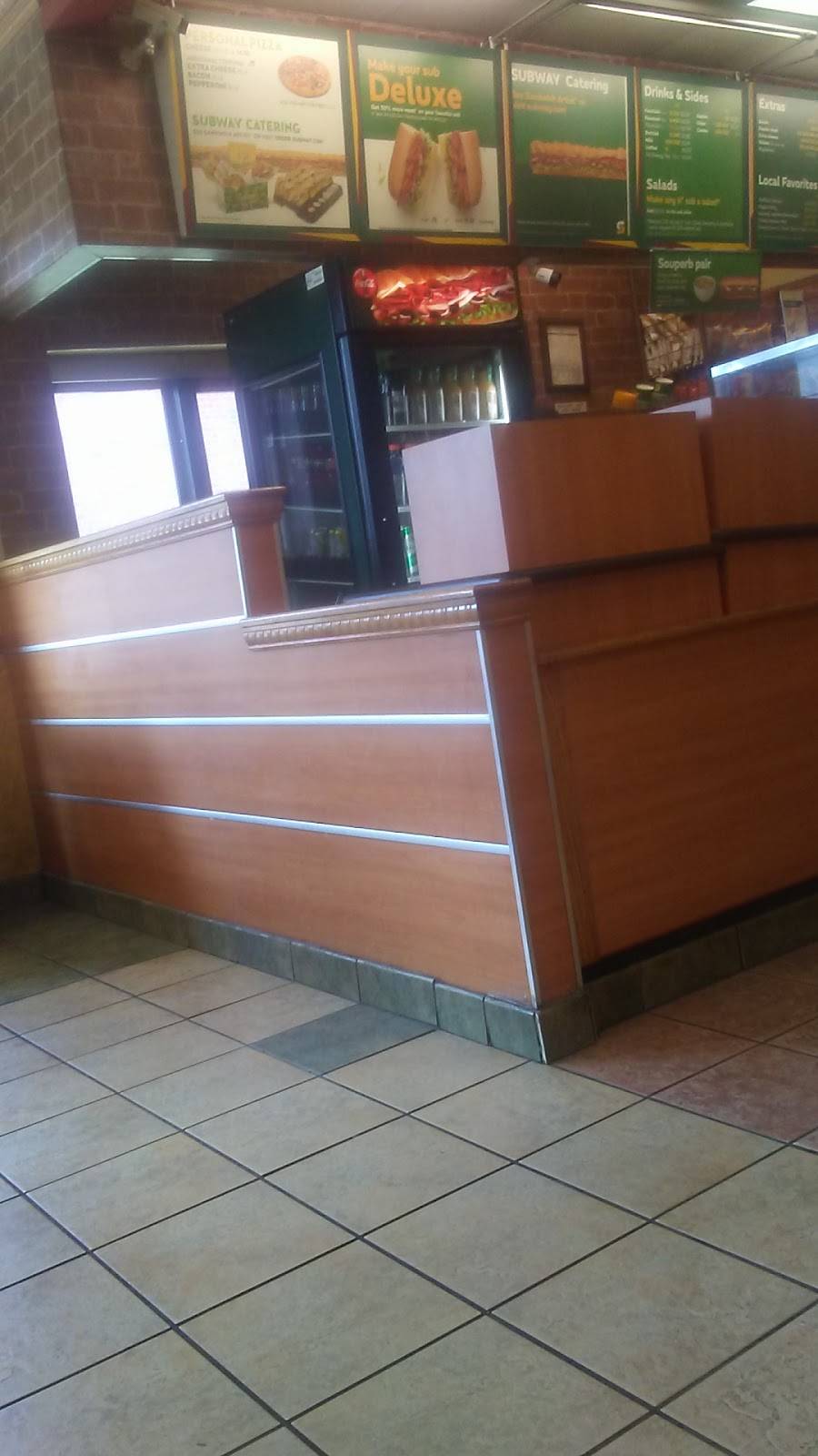 Subway Restaurants | restaurant | 3950 Minnesota Ave NE, Washington, DC 20019, USA | 2023983222 OR +1 202-398-3222