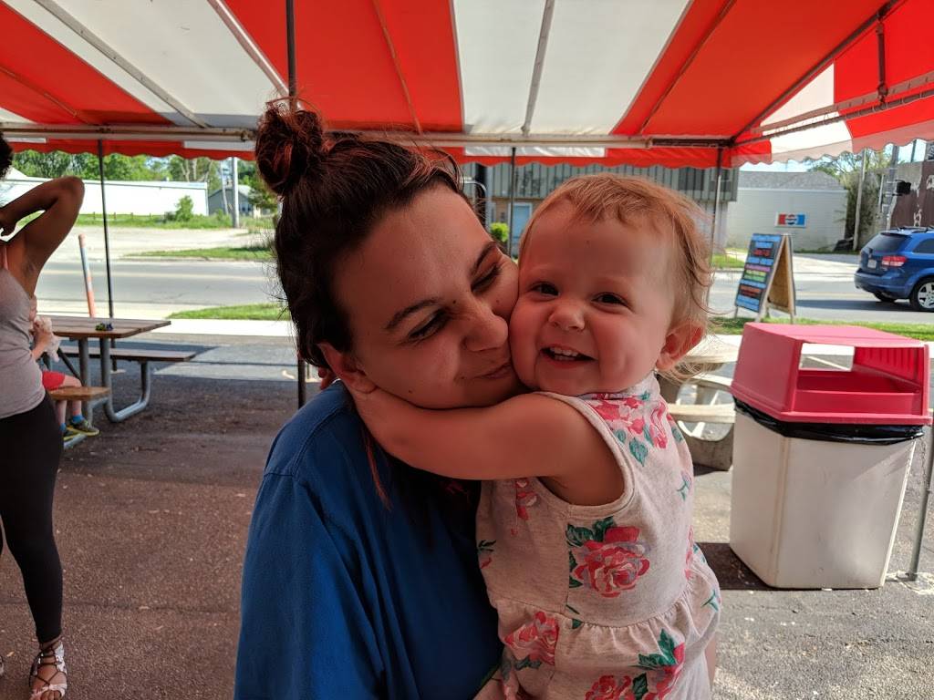 Pa Jollys | restaurant | 2106 W Sylvania Ave, Toledo, OH 43613, USA | 4194723647 OR +1 419-472-3647