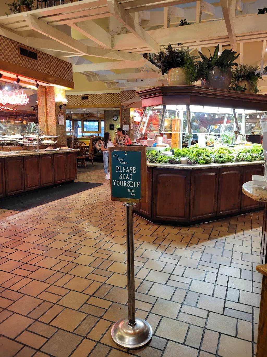 Chuck A Rama | restaurant | 127 N Red Clfs Dr, St. George, UT 84790, USA | 4356734464 OR +1 435-673-4464