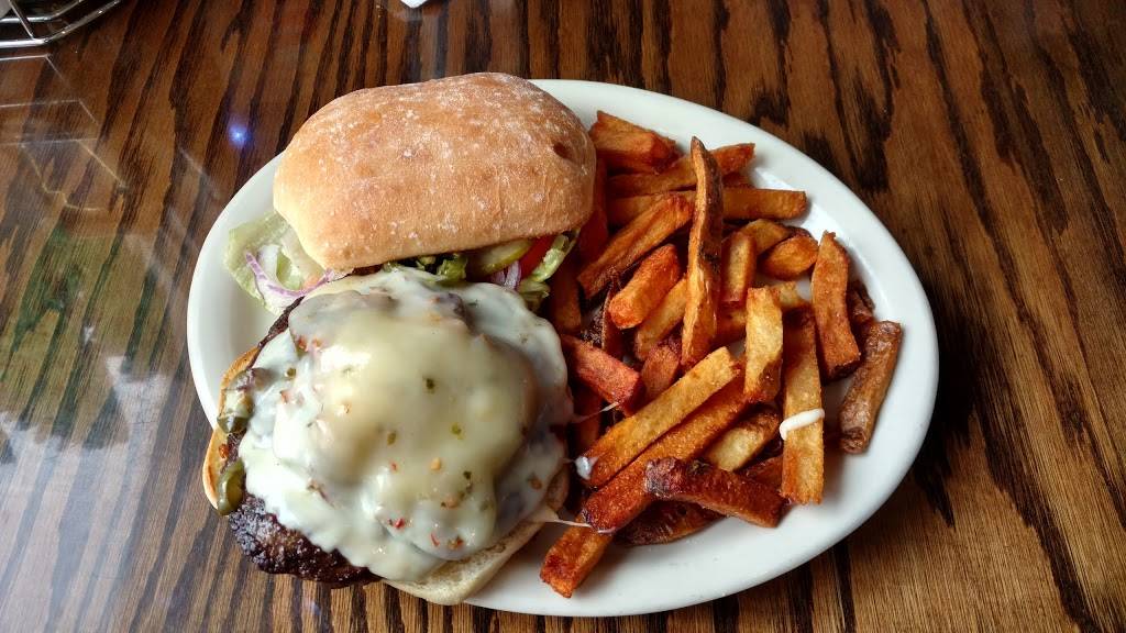 Gabbys Pub & Grill | restaurant | 3002 S Graham Rd, Saginaw, MI 48609, USA | 9897810101 OR +1 989-781-0101