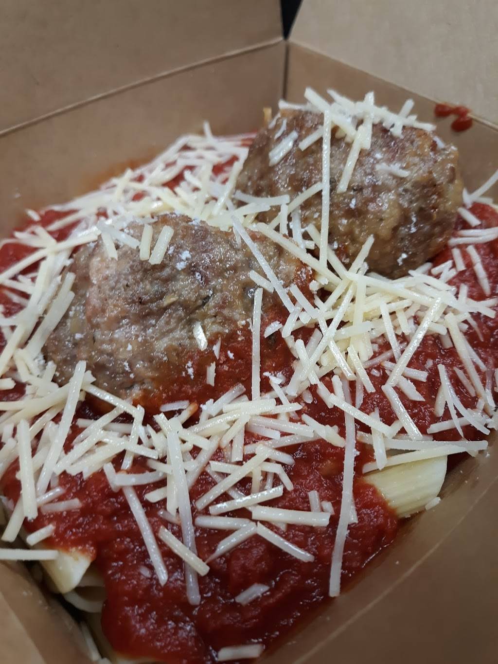 Twisted Tomato Pizzeria | meal delivery | 656 Broadway Ave, Bedford, OH 44146, USA | 4402525284 OR +1 440-252-5284