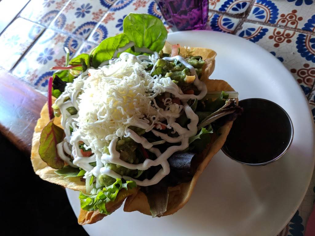 Estrellita Mexican Bistro | restaurant | 971 N San Antonio Rd, Los Altos, CA 94022, USA | 6509489865 OR +1 650-948-9865