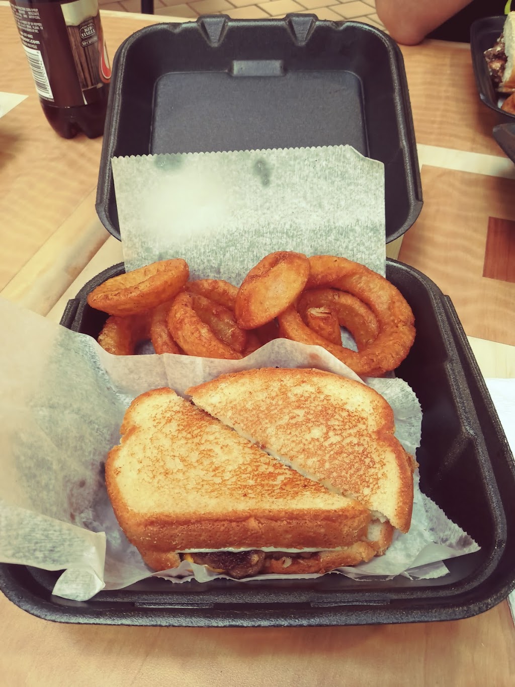 Doolittles | restaurant | Santa Rosa Mall, Mary Esther, FL 32569, USA | 8503683003 OR +1 850-368-3003