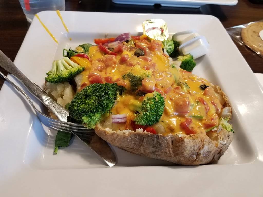 McAlisters Deli | restaurant | 312 Great Pl Dr, Edwardsville, IL 62025, USA | 6183729599 OR +1 618-372-9599