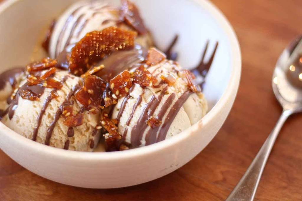 Yuyo | restaurant | 2405, 1900 Manor Rd, Austin, TX 78722, USA | 5129194147 OR +1 512-919-4147