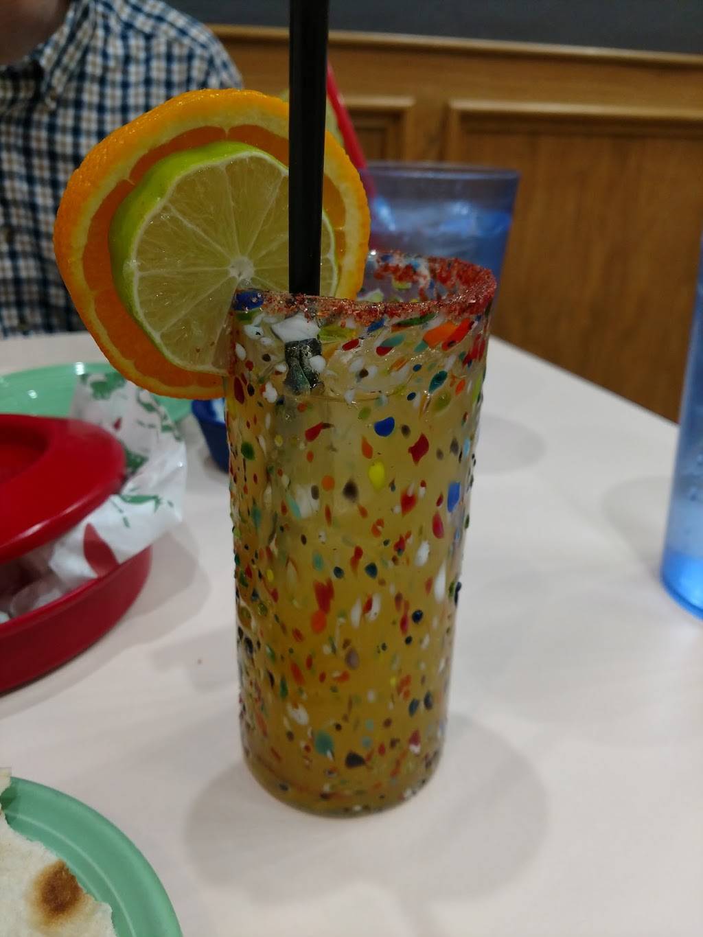 Hidalgos Mexican Restaurant & Cantina | restaurant | 200 S Santa Fe Ave, Edmond, OK 73003, USA | 4052852424 OR +1 405-285-2424