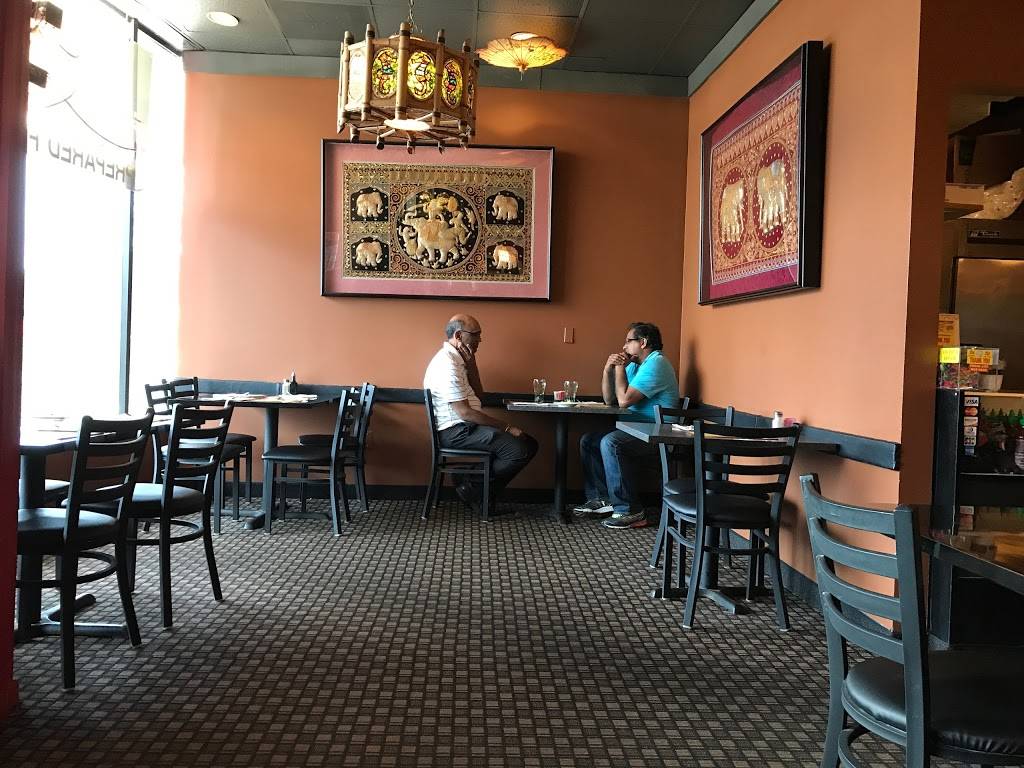 Bangkok Hung Cafe | restaurant | 29528 Northwestern Hwy, Southfield, MI 48034, USA | 2483560032 OR +1 248-356-0032