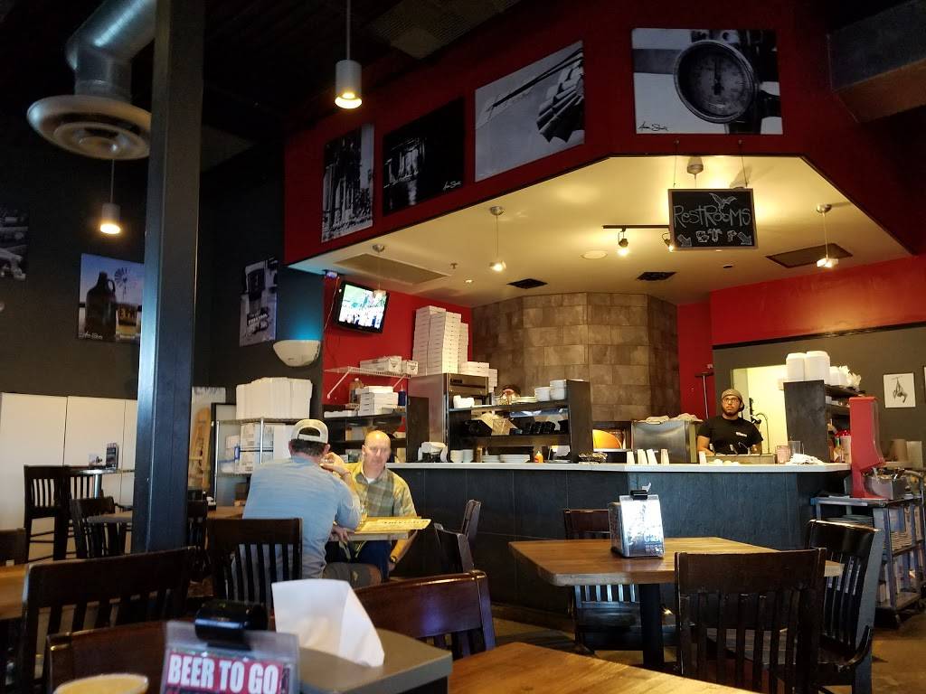 Freetail Brewing Co. | restaurant | 4035 N Loop 1604 E, San Antonio, TX 78257, USA | 2103954974 OR +1 210-395-4974