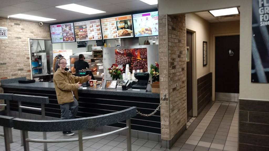 Burger King | restaurant | 7216 South Chapman Hwy, Knoxville, TN 37920, USA | 8655734101 OR +1 865-573-4101