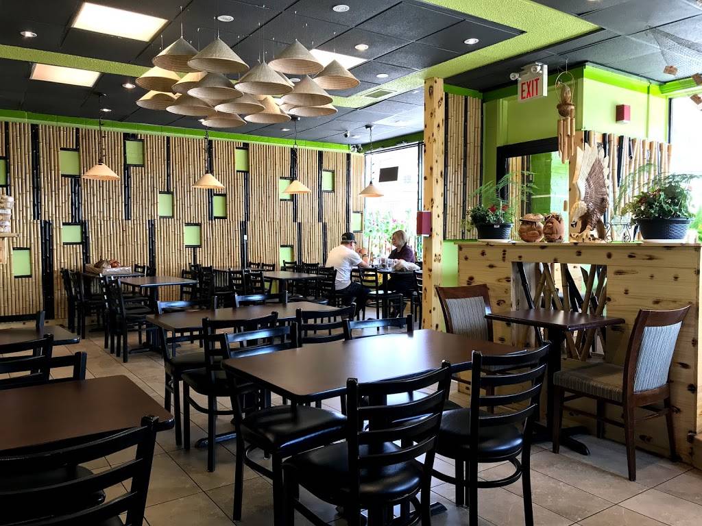 Bs Sizzling Kitchen | restaurant | 99 Dundas St E, Mississauga, ON L5A 1W7, Canada | 9052329399 OR +1 905-232-9399