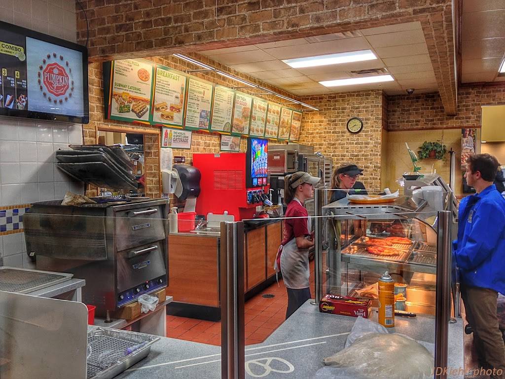 Subway | restaurant | 915 Mills Dr, North Huntingdon, PA 15642, USA | 7248643190 OR +1 724-864-3190