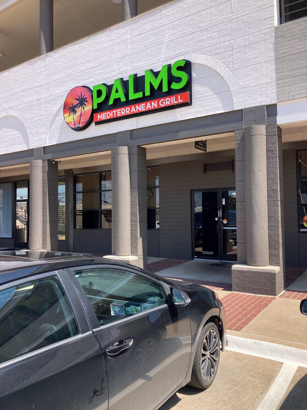 Palms Mediterranean grill | restaurant | 3401 W Airport Fwy suite 102, Irving, TX 75062, USA | 4695243886 OR +1 469-524-3886
