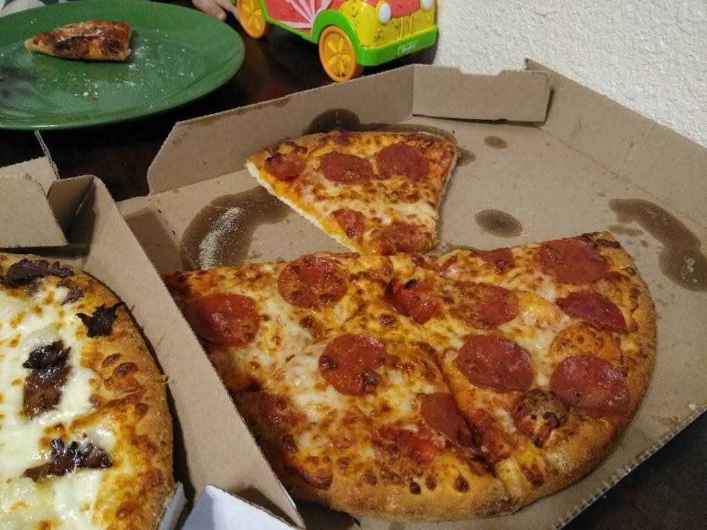 Dominos Pizza | meal delivery | 934 S Harbor Blvd, Santa Ana, CA 92704, USA | 6573354500 OR +1 657-335-4500