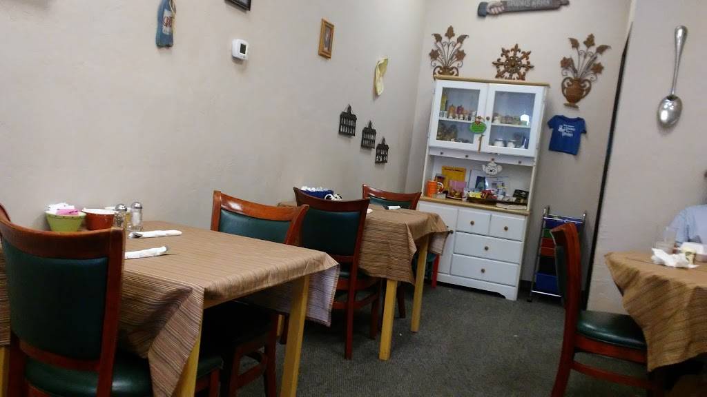 Grandmas Kitchen | restaurant | 323 E Brown Rd #201, Mesa, AZ 85201, USA | 4809697219 OR +1 480-969-7219