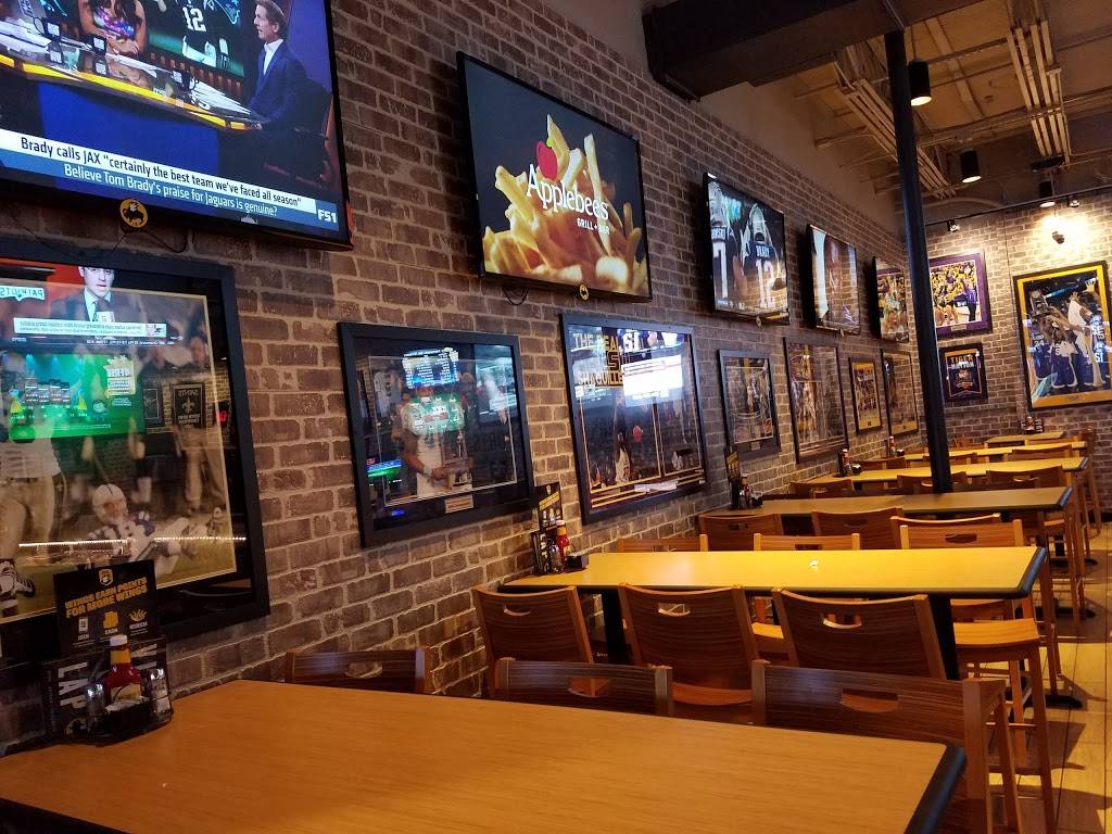 Buffalo Wild Wings | meal takeaway | 7524 Bluebonnet Blvd, Baton Rouge, LA 70810, USA | 2258198438 OR +1 225-819-8438