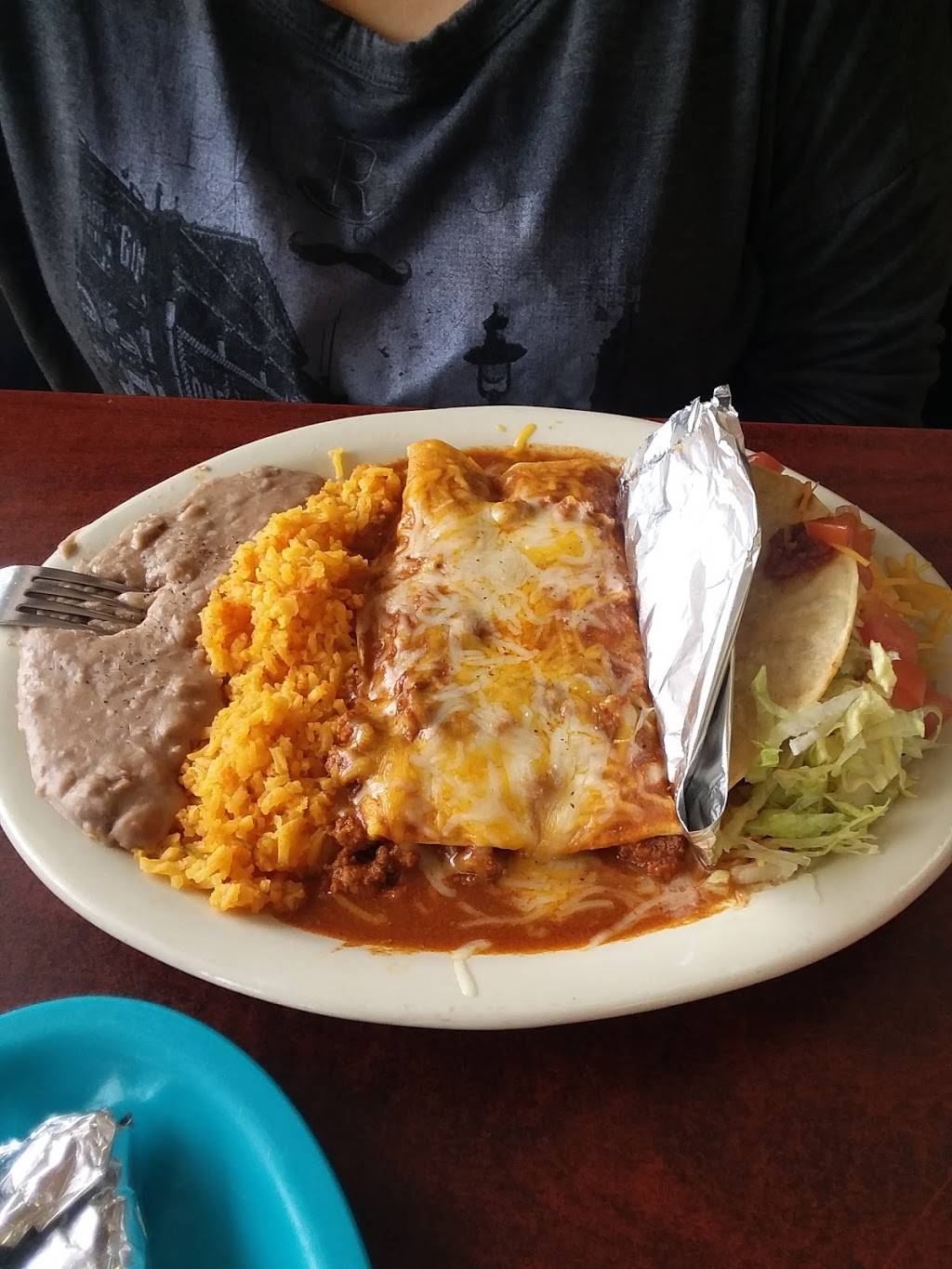 San Juanitas Tacos | restaurant | 4619 S Congress Ave, Austin, TX 78745, USA | 5124439308 OR +1 512-443-9308