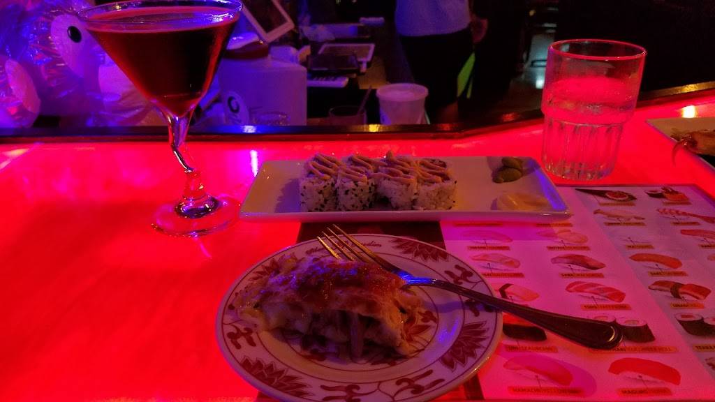 Johnny Thai Bistro | restaurant | 149 Commercial St, Provincetown, MA 02657, USA | 5054872222 OR +1 505-487-2222