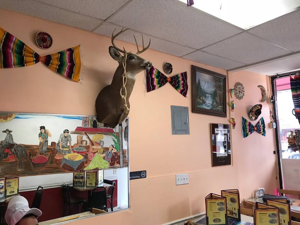 El Pastorcito | restaurant | 74 Victory Blvd, Staten Island, NY 10301, USA | 7187274000 OR +1 718-727-4000