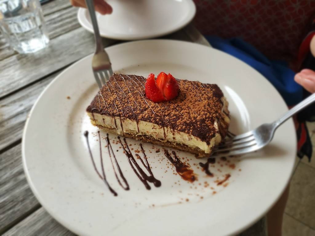 Santorini by Georgios | restaurant | 101 Ocean Drive, Pool - Beach Side, Miami Beach, FL 33139, USA | 3056726624 OR +1 305-672-6624