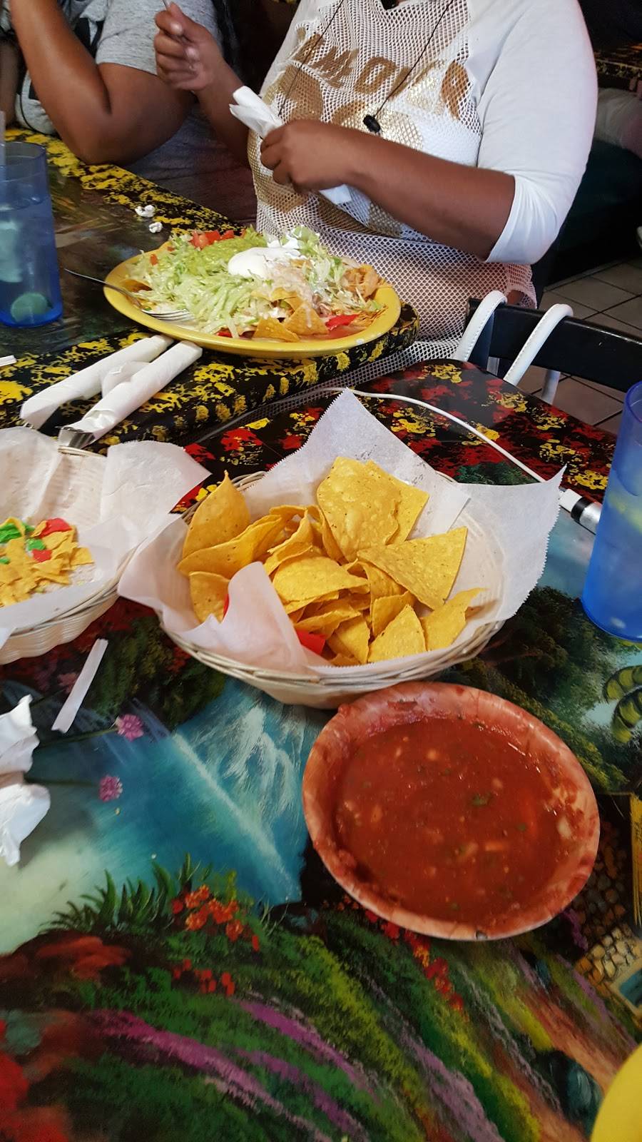 Jimador Authentic Mexican Cuisine | restaurant | 1200 W Main St, Peoria, IL 61606, USA | 3094959090 OR +1 309-495-9090