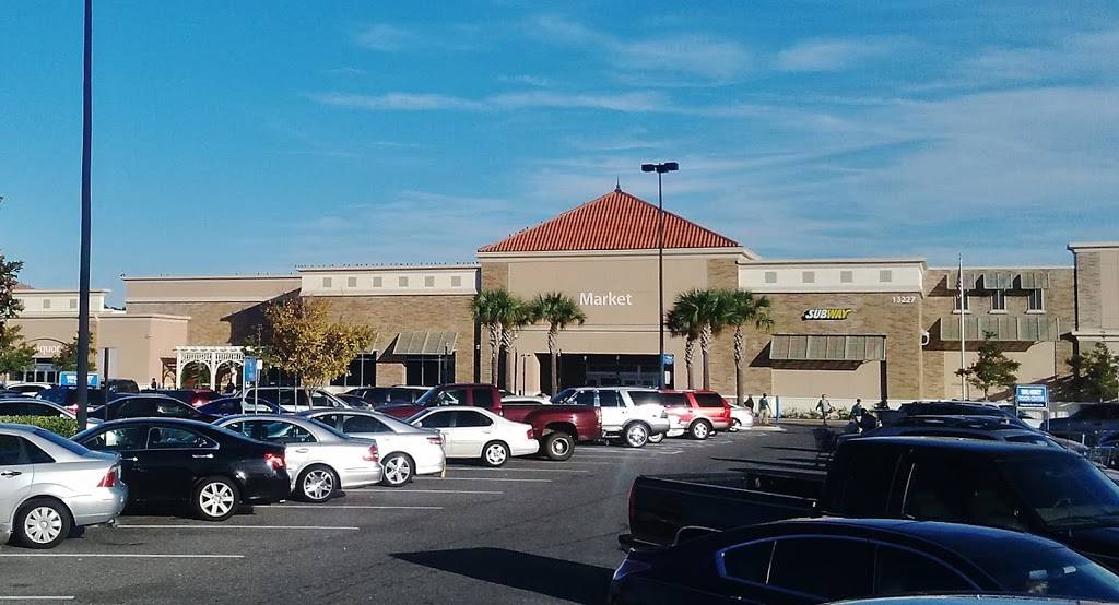 Subway Restaurants | meal takeaway | 13227 City Square Dr River City Marketplace Wal-Mart #3702, Jacksonville, FL 32218, USA | 9046961164 OR +1 904-696-1164