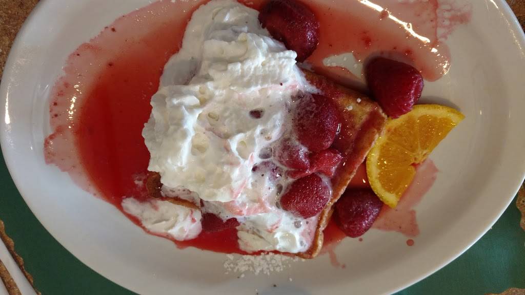 The Farmers Kitchen | restaurant | 444 NH-11, Farmington, NH 03835, USA | 6037559900 OR +1 603-755-9900