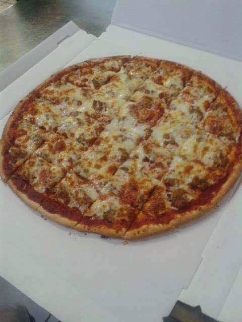 Mayas Pizza | restaurant | 8550 S Commercial Ave, Chicago, IL 60617, USA | 7732219313 OR +1 773-221-9313
